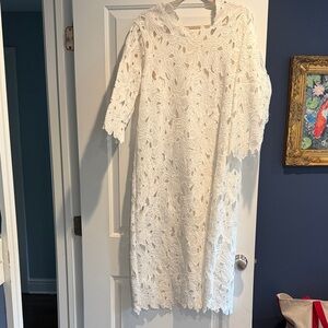 Elegant White Lace Dress